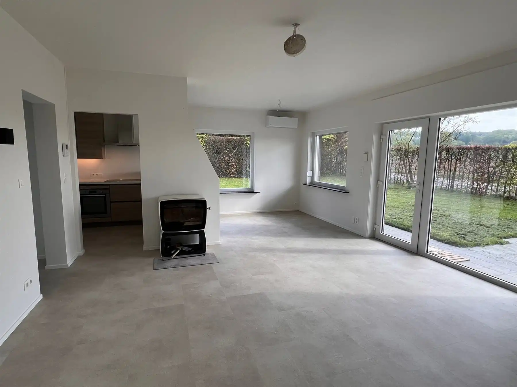 Sympathieke villa met prachtig zicht foto 2