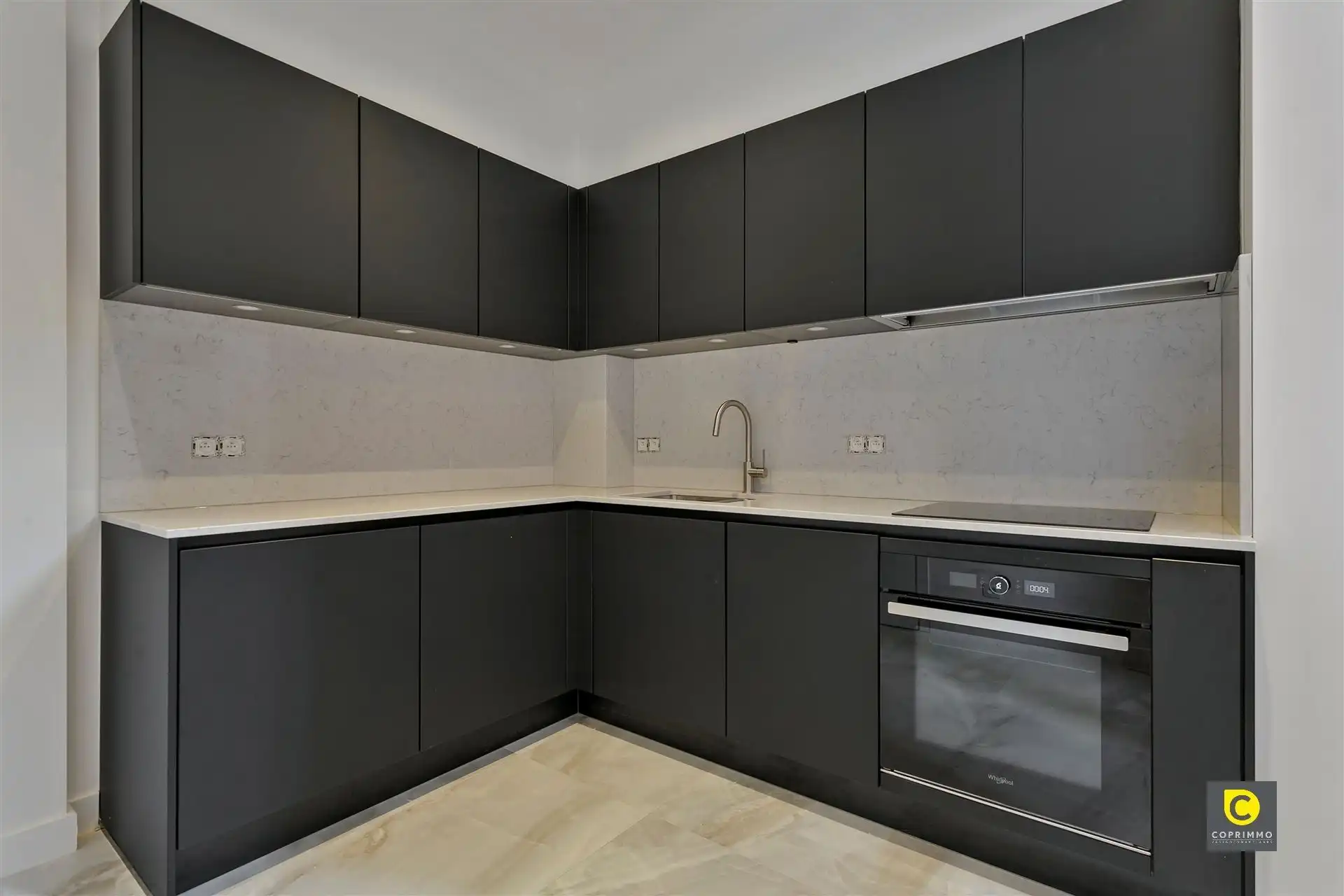 Ruim, recent gerenoveerd 3 slpk app te Diamantwijk! foto 5