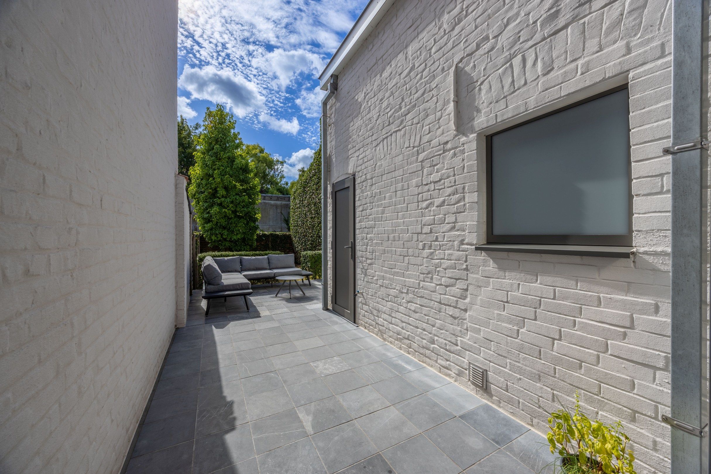 KNUSSE STARTERSWONING MET TUIN foto 16