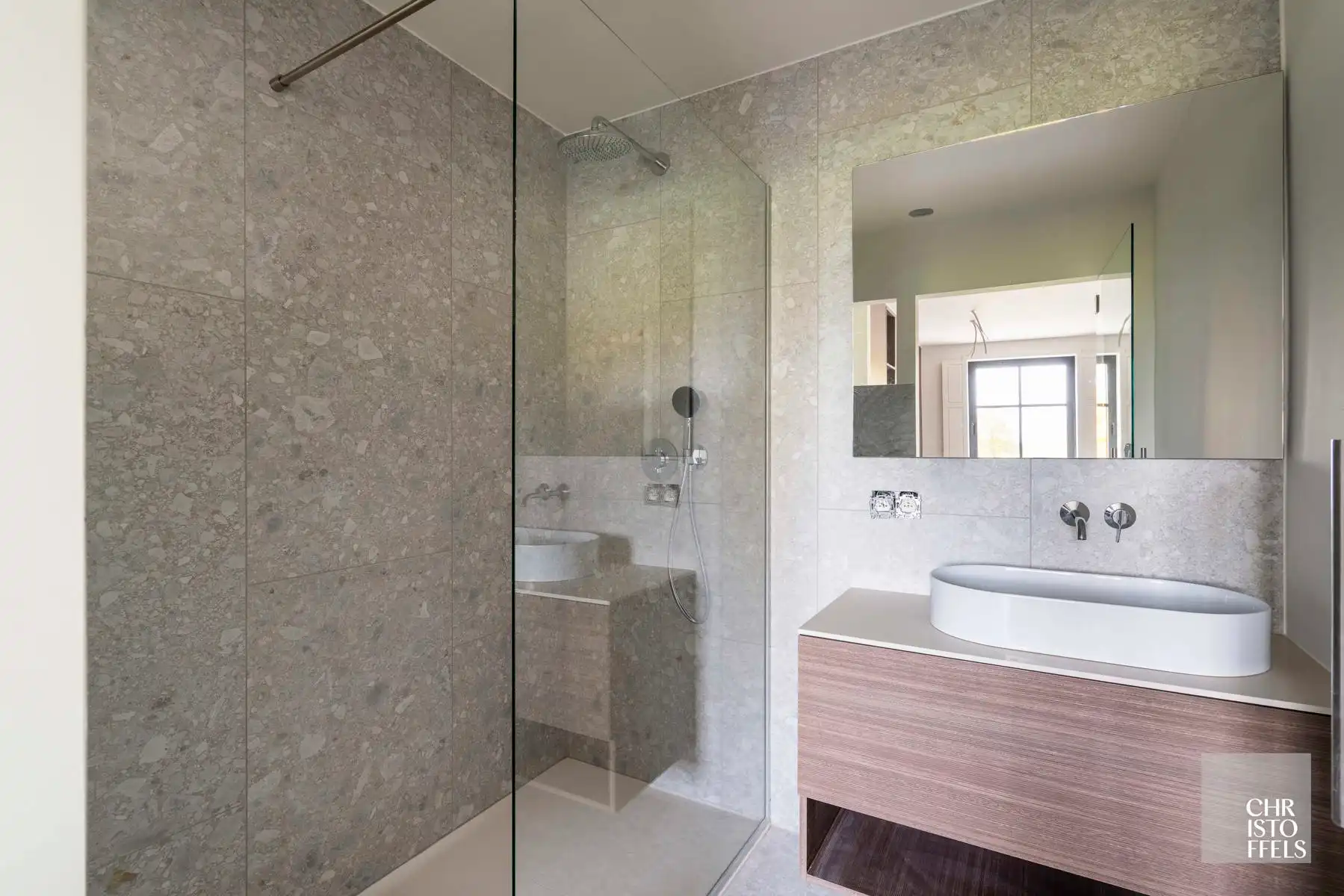 TE HUUR - Exclusieve en energiezuinige nieuwbouw met 3 slaapkamers én 3 badkamers te Bilzen-Hoeselt! foto 16