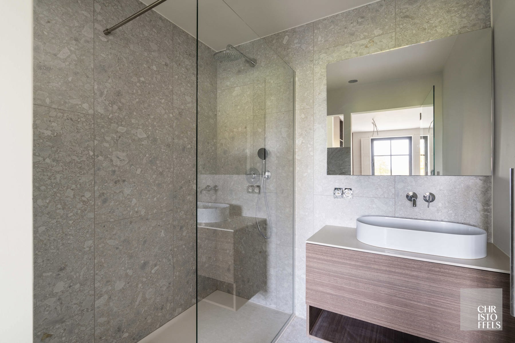 TE HUUR - Exclusieve en energiezuinige nieuwbouw met 3 slaapkamers én 3 badkamers te Bilzen-Hoeselt! foto 16