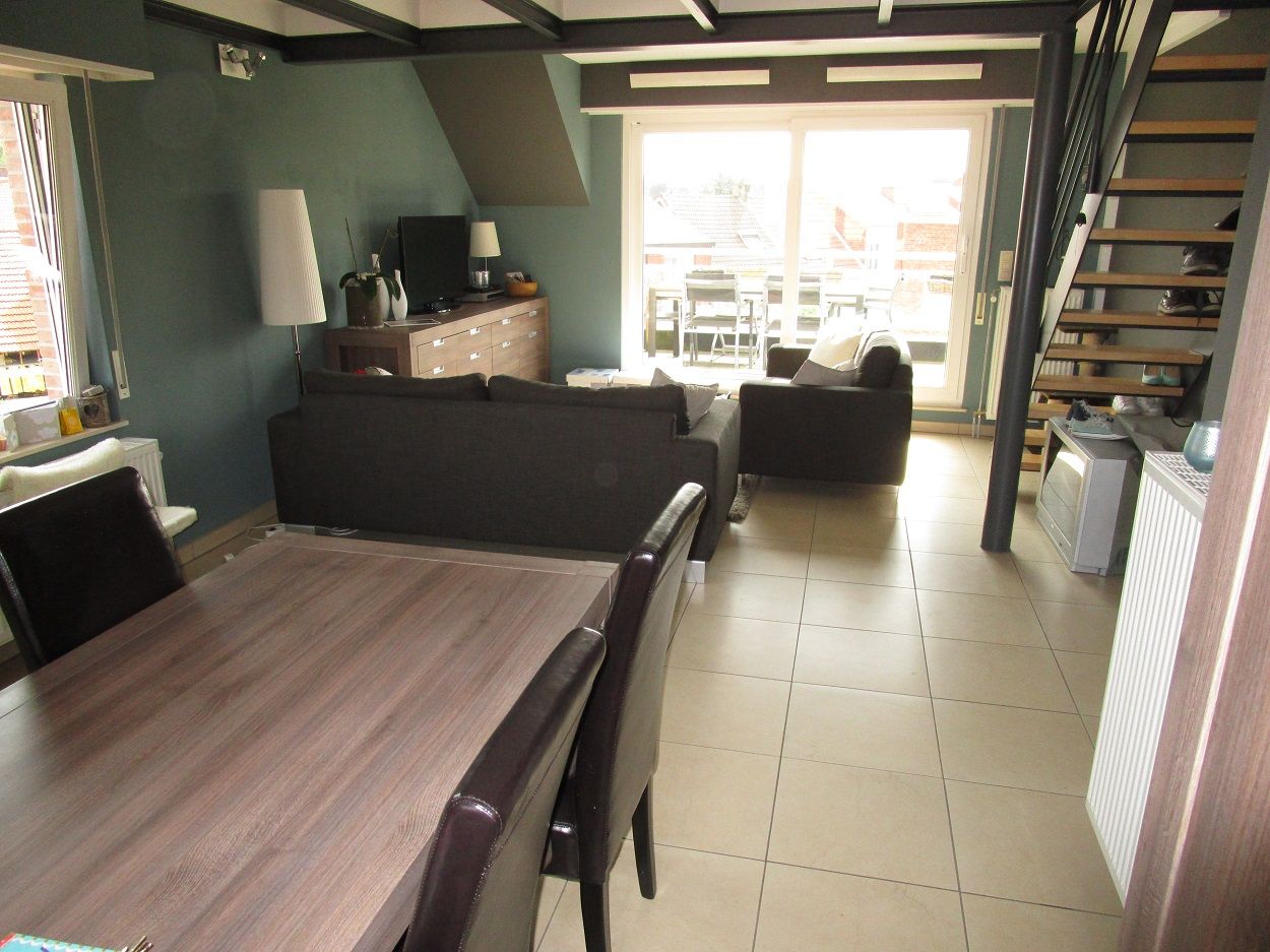 Recent appartement met loft-gevoel foto {{pictureIndex}}