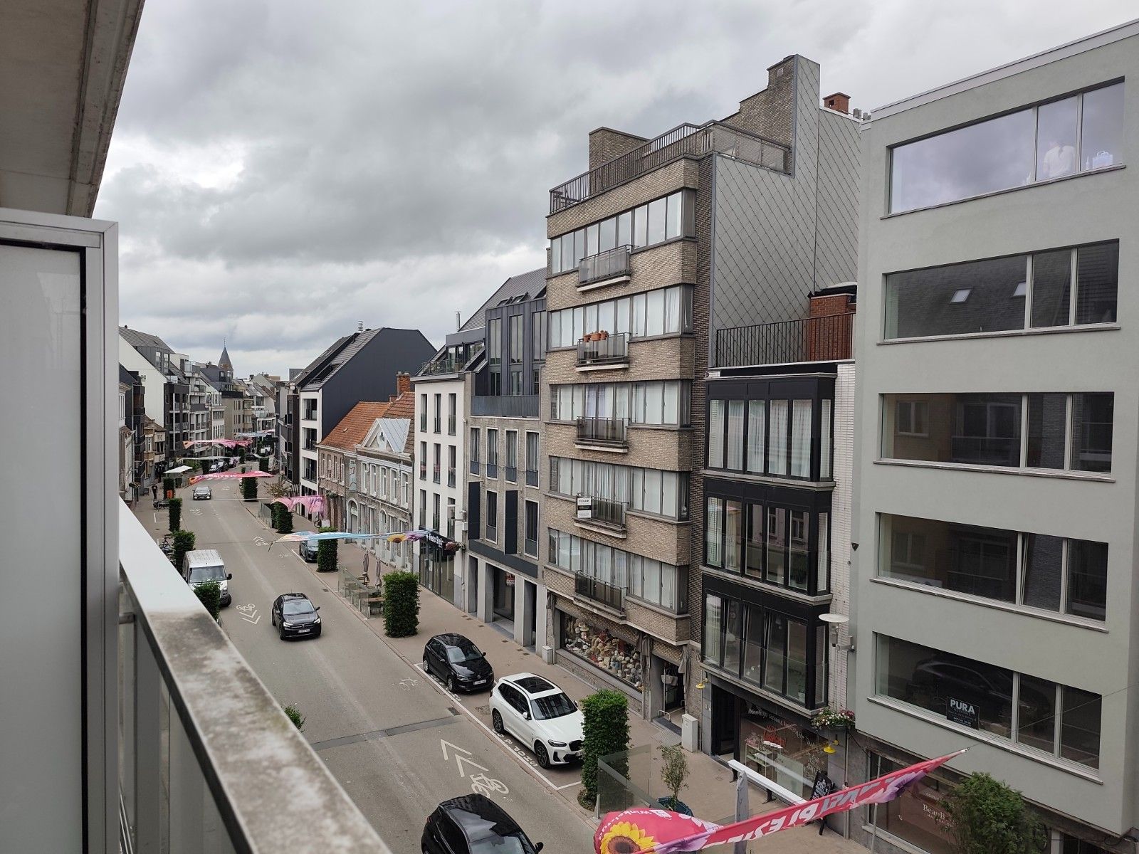 2-slaapkamerappartement met ondergrondse garage in centrum Deinze foto 6