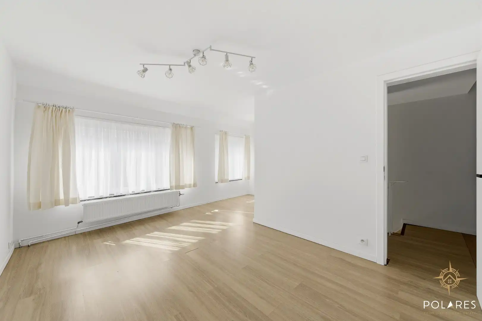 Gerenoveerde woning met garage, staanplaats en gezellige tuin nabij Vilvoorde foto 9
