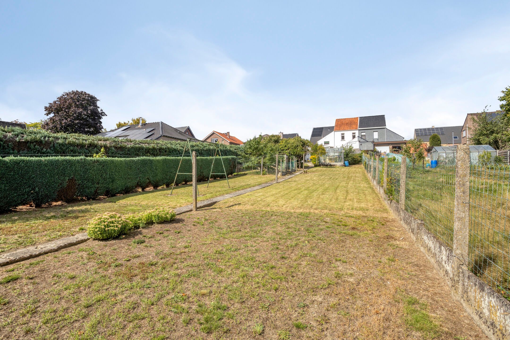 omvangrijk buiten, kansrijk binnen: woning te Bierbeek foto 21