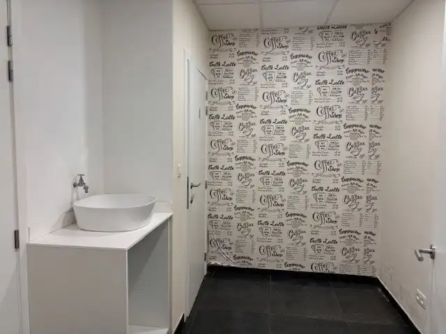 Handelsruimte in de commerciële straat van Bredene Duinen foto 6