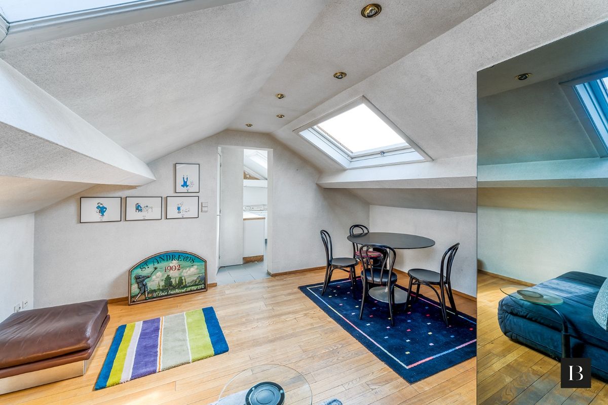 Ruim (123m²) appartement met garagebox en zolder in de Concessie foto 12