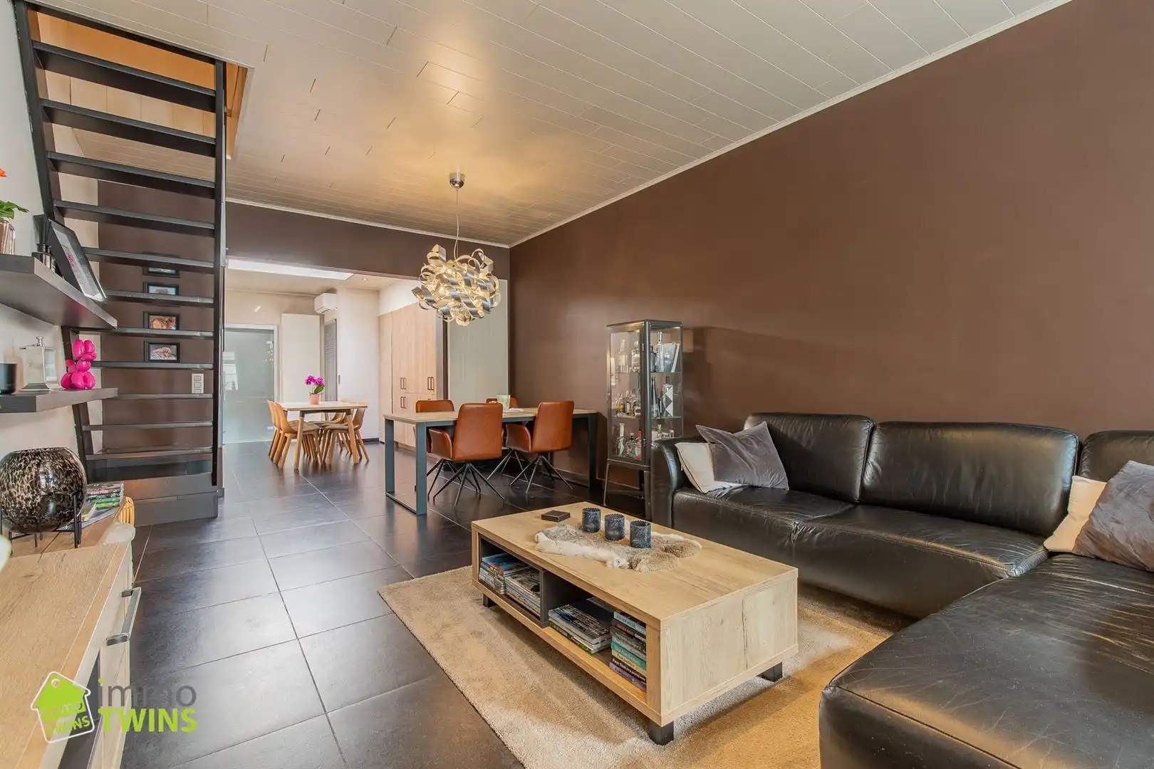 Ruime woning met tuin te Hamme foto {{pictureIndex}}