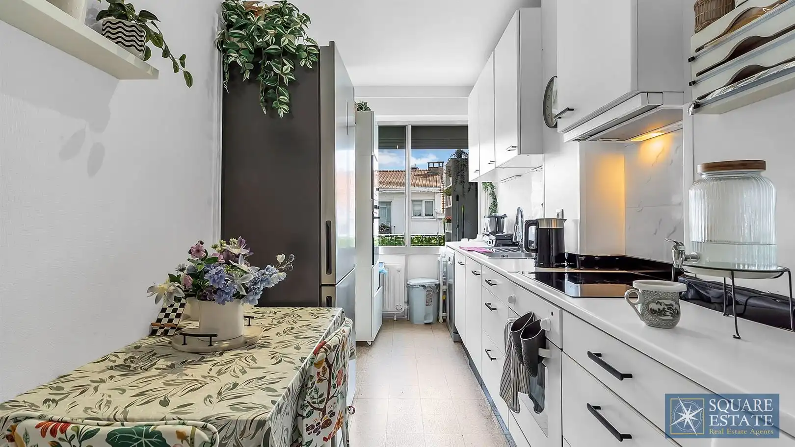 Prachtig appartement met 2 slaapkamers, terras en parkeerplaats foto 7