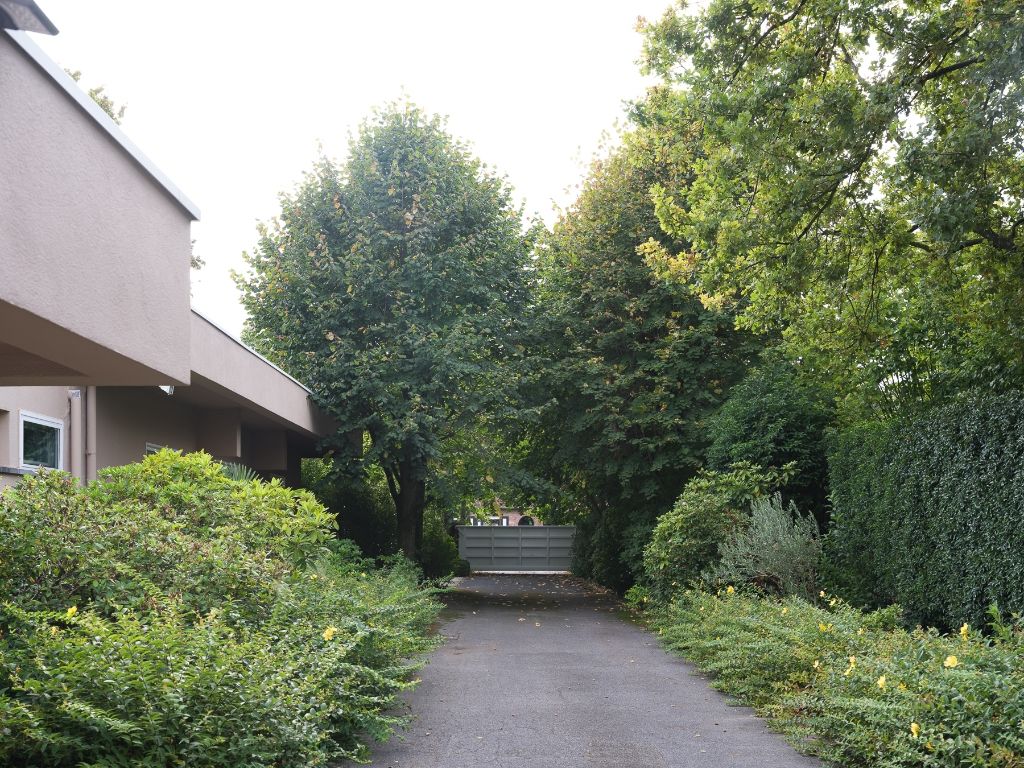 Twee uitzonderlijke bungalowvilla’s op één groen perceel van 3.241 m² in een residentiële wijk in De Pinte. foto 47