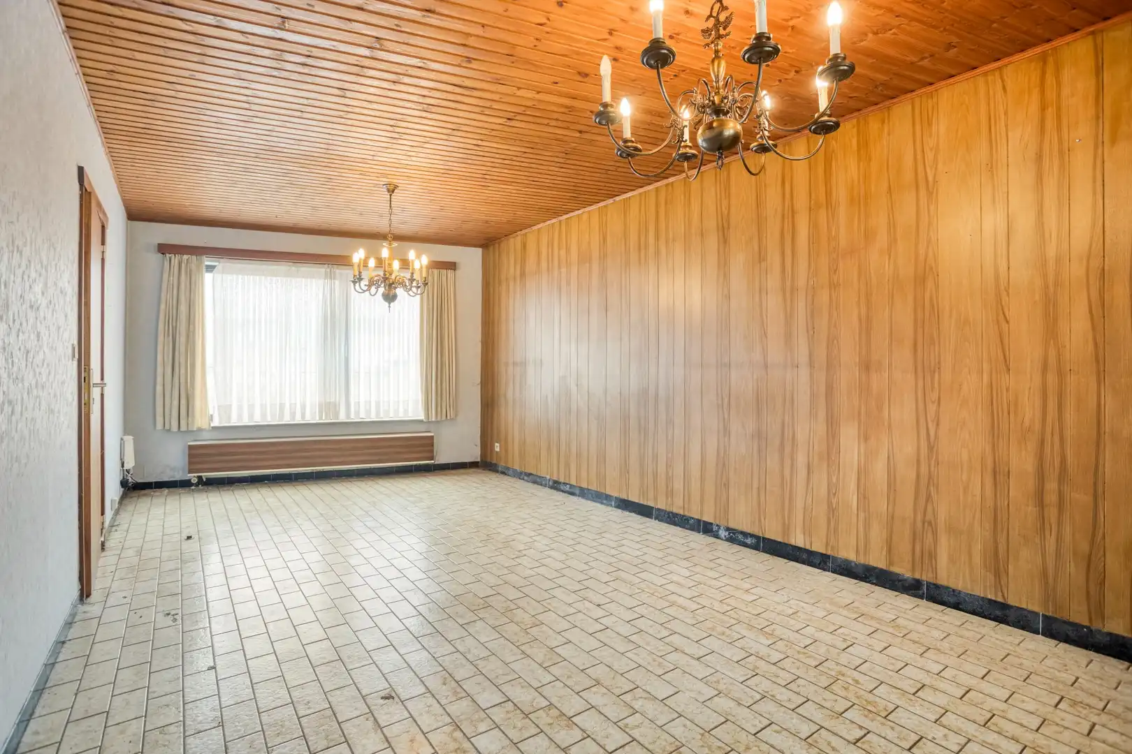 Te verbouwen opbrengsteigendom met twee vergunde appartement foto 10