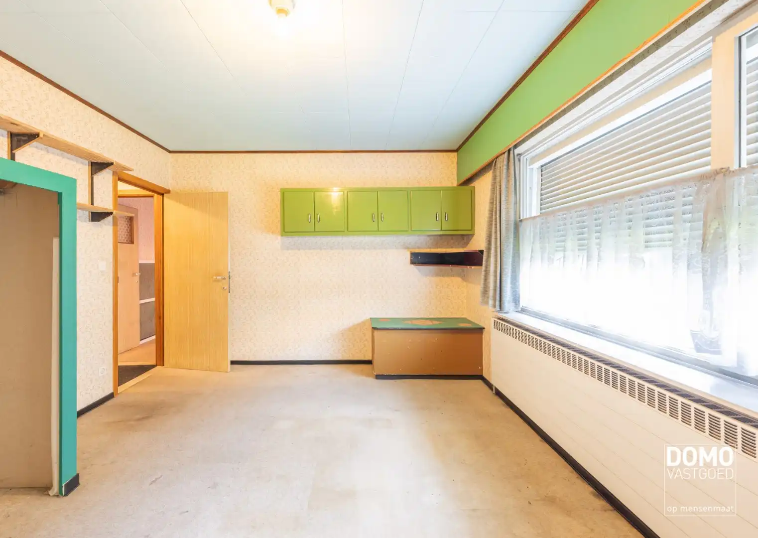RUIME GELIJKVLOERSE WONING OP EEN PERCEEL VAN 12A 80CA MET 3 SLAAPKAMERS, EN GARAGE TE BOEKT (HEUSDEN-ZOLDER)  foto 11
