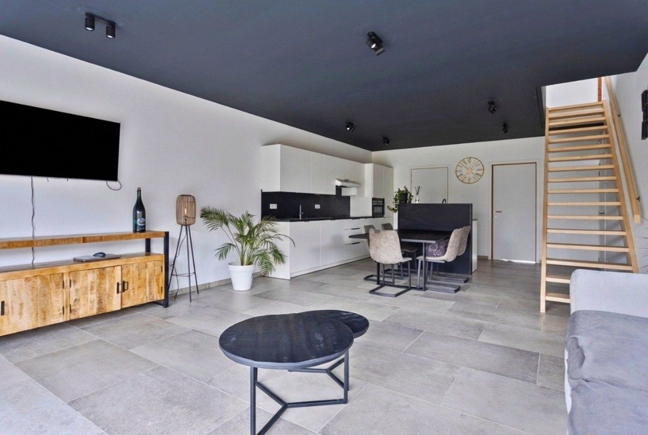 Ruime nieuwbouw met home-office, 3 slaapkamers, tuin met uitweg & garage. (aankoop aan 2% mogelijk!) foto 6