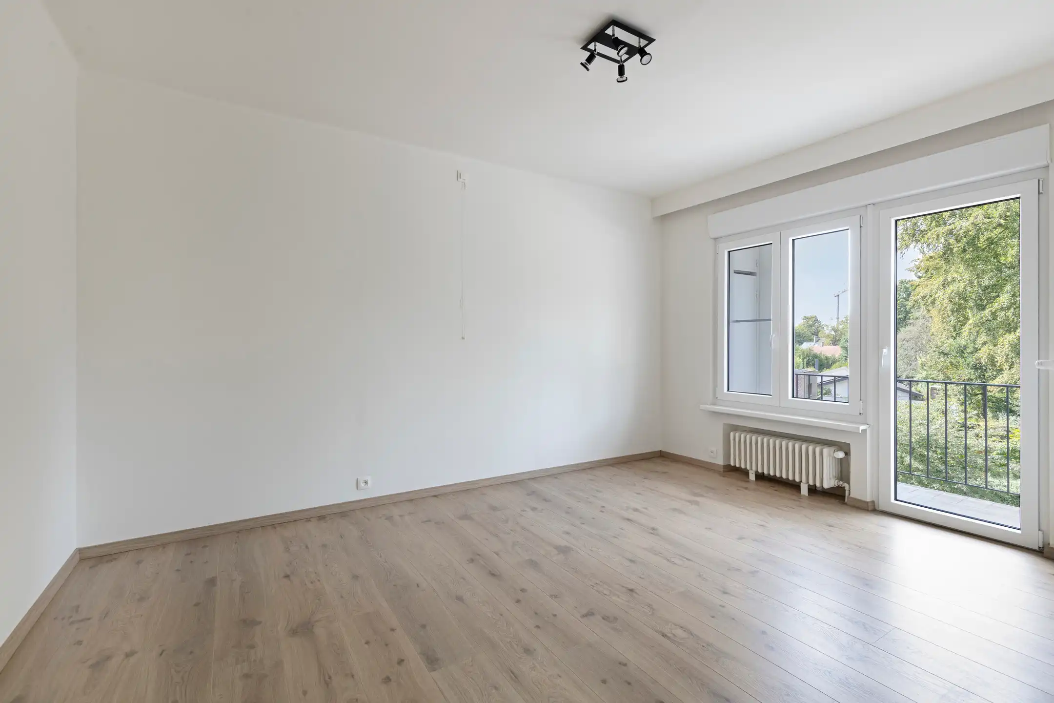 Instapklaar appartement met 2 slaapkamers in Sint-Michiels foto 10