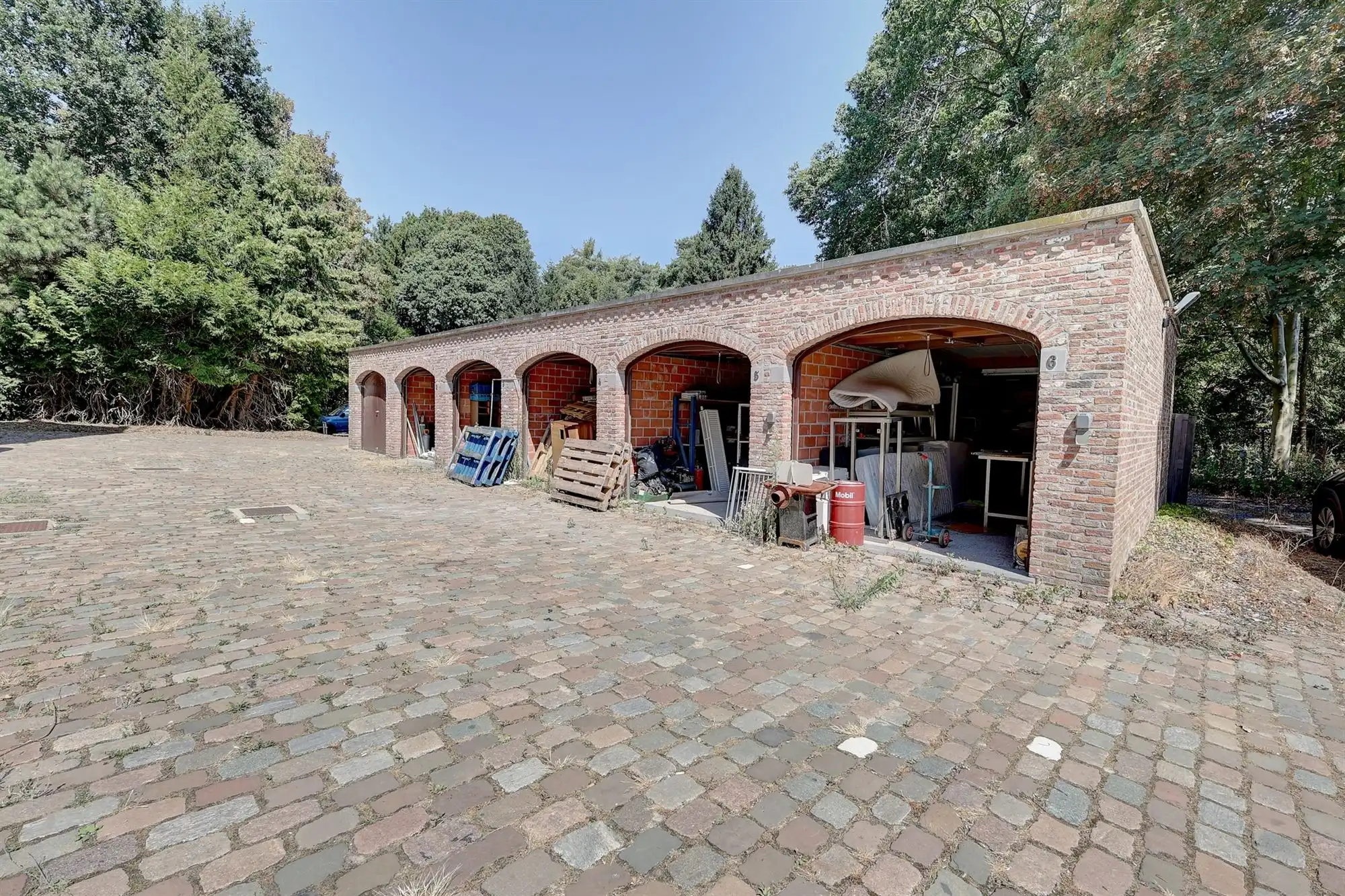 Handelsgelijkvloers met buitenruimte op de Heide foto 22
