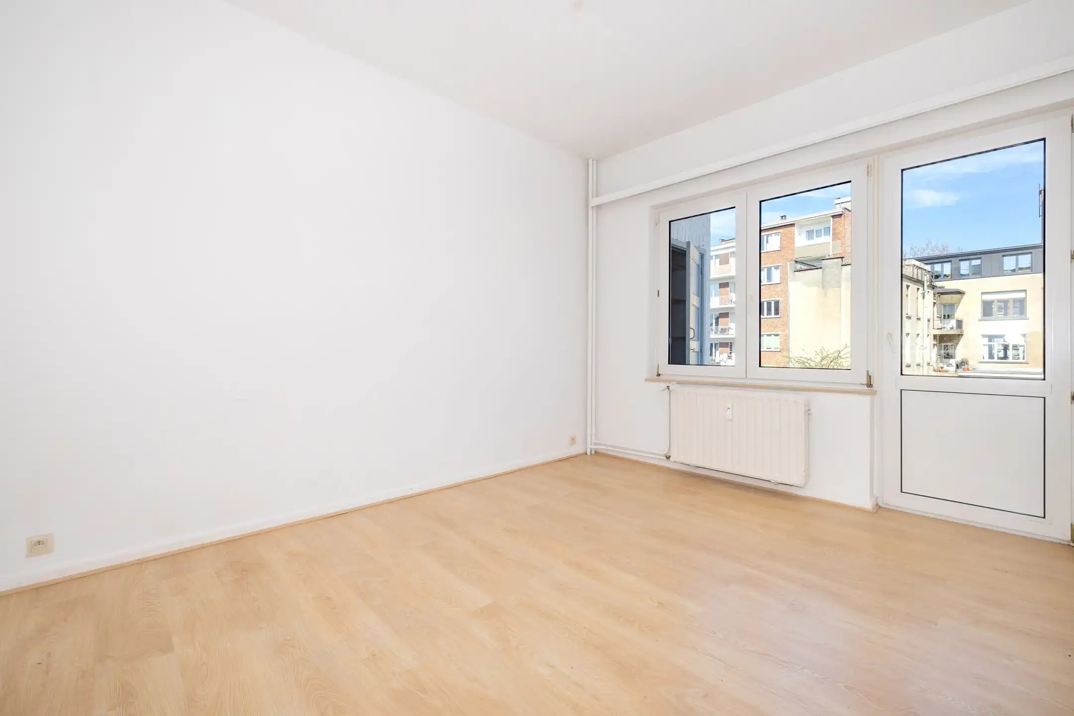 Chic en lichtrijk wonen in het hart van een gegeerde wijk foto 11