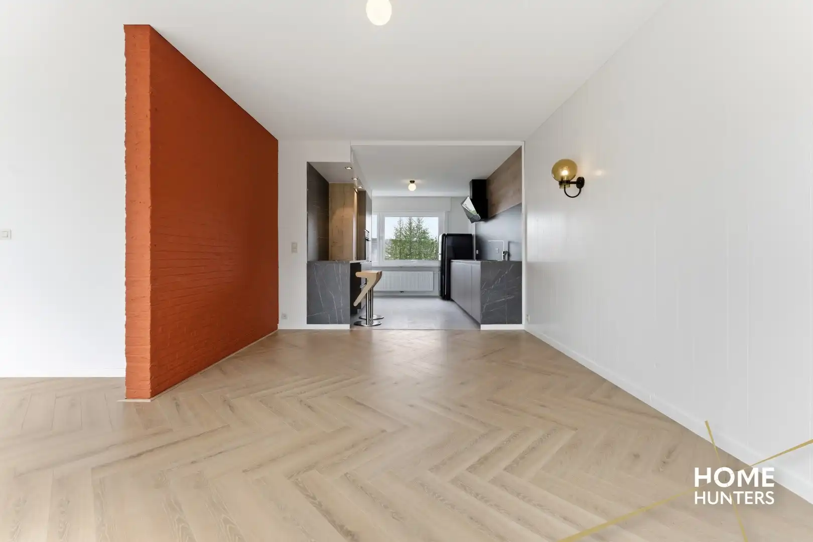 Prachtig gerenoveerde woning te Brielen met 2 slaapkamers, 2 badkamers en een garage foto 19