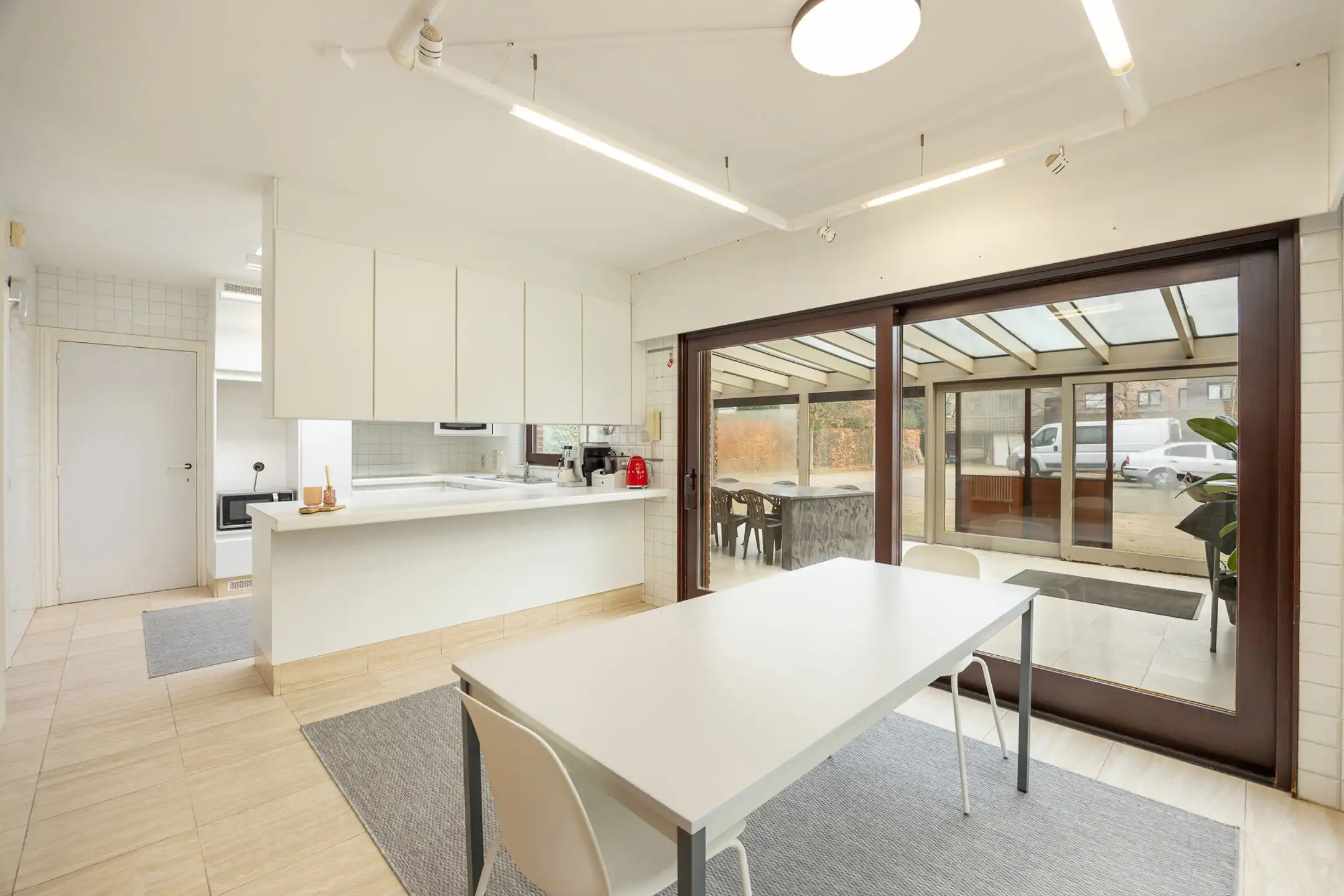 Ruime woning met 4-5 slpks en grote bureauruimte te Turnhout foto 12