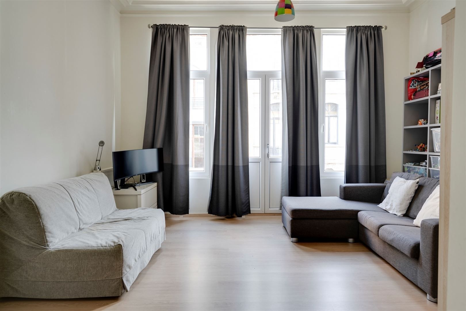 Karaktervolle herenwoning met zee aan ruimte foto 11