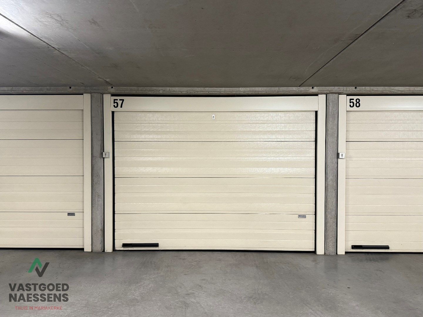 RUIME GARAGEBOX ONDER KINEPOLIS OOSTENDE  foto 4