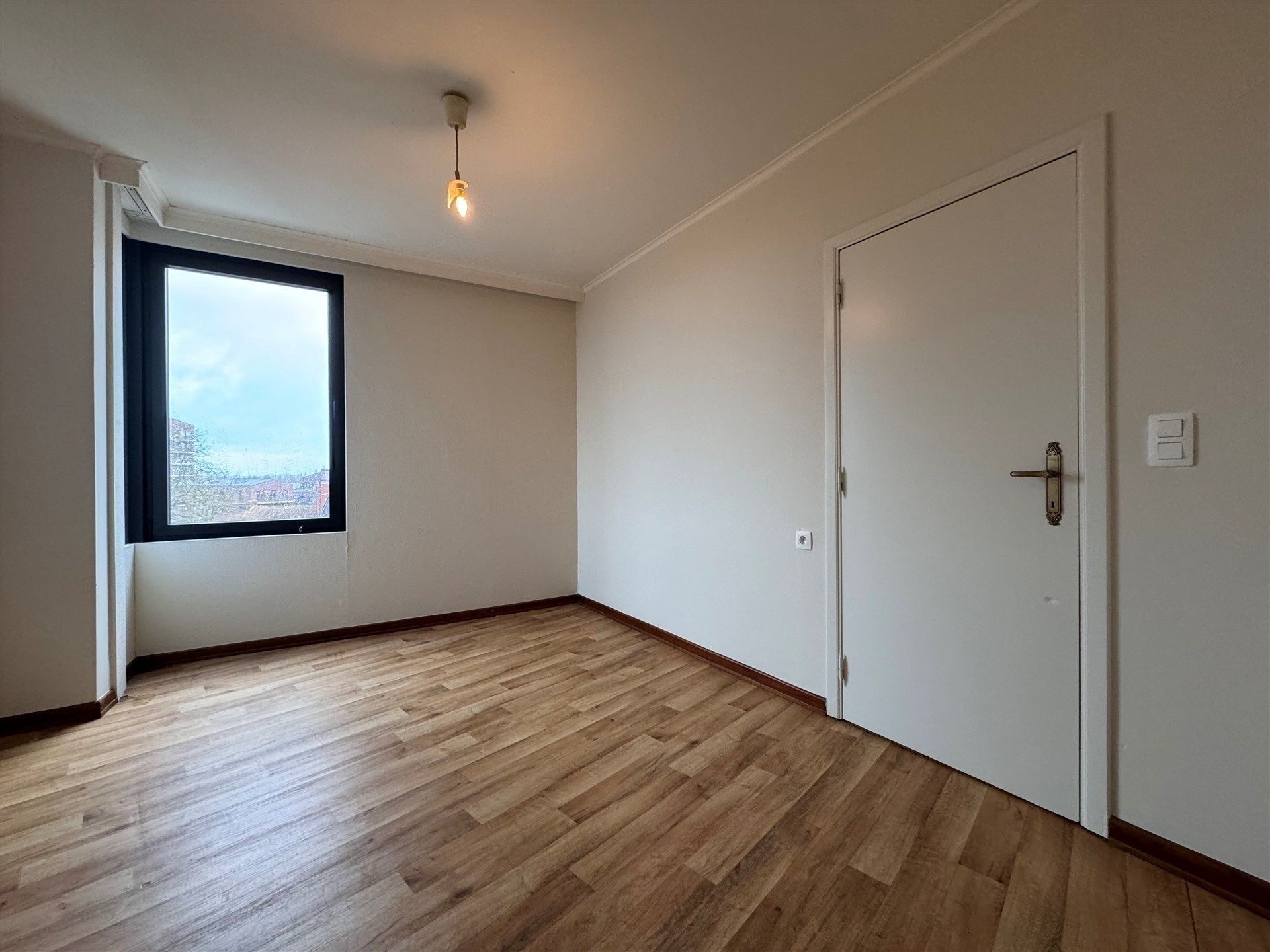 Gunstig gelegen appartement in centrum van Wetteren. foto 16