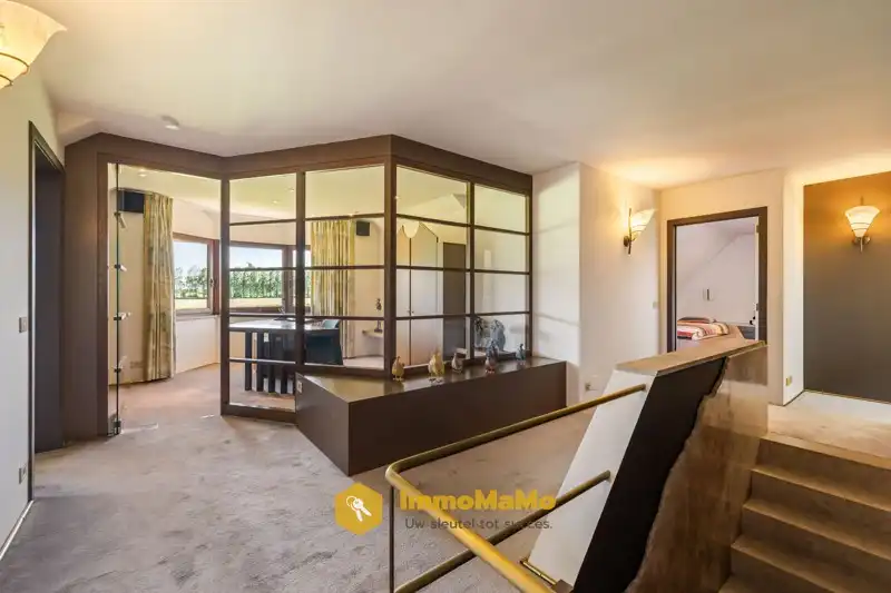 UNIEKE VILLA MET WEILAND EN PAARDENSTALLEN OP EEN TOPLOCATIE TE KOOP IN MENDONK (GENT) foto 17