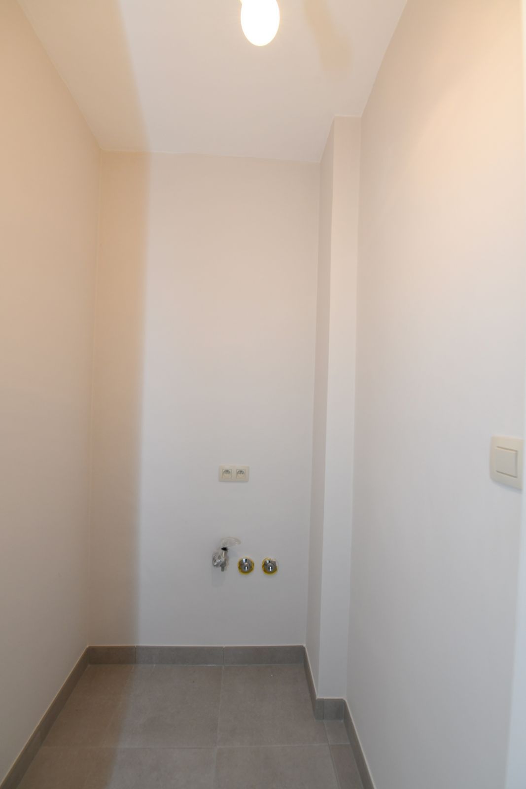 Gerenoveerd appartement met 2 slpk en frontaal zeezicht foto 7