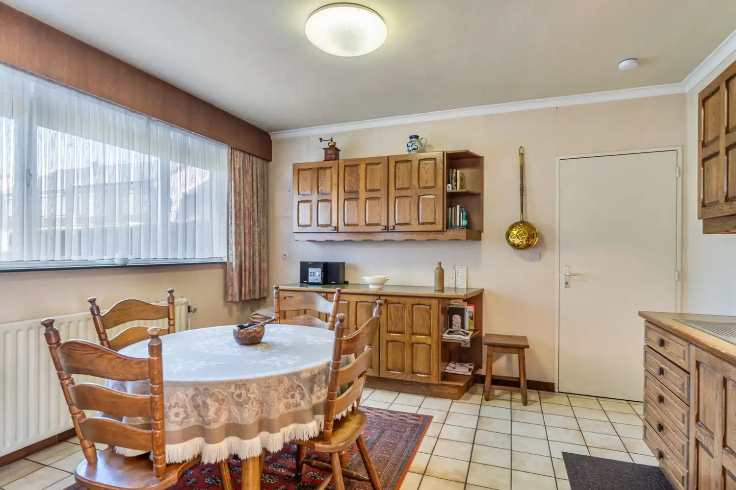 Rustig gelegen woning met 4 slaapkamers, een garage en een tuin in een doodlopende straat te Kessel-Lo! foto 7