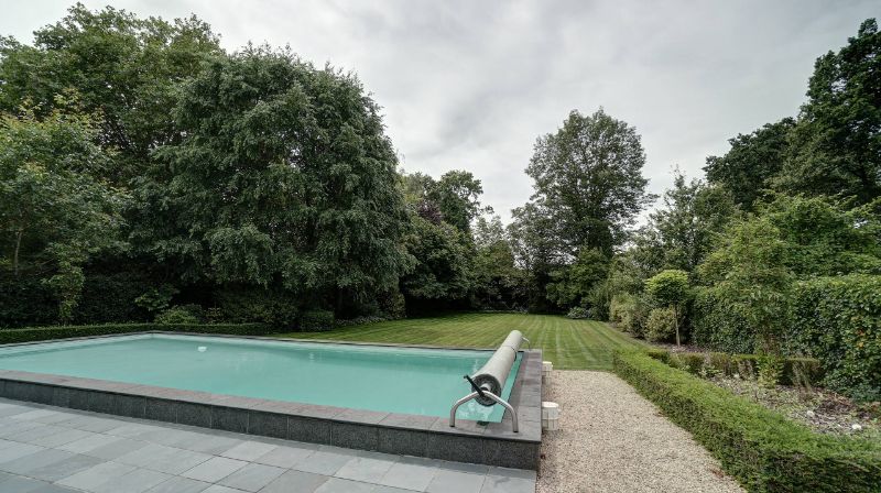 Tijdloze villa van 506m² met bureel-praktijkruimte 50m² met aparte inkomhal op 21 are met openluchtzwembad foto 25