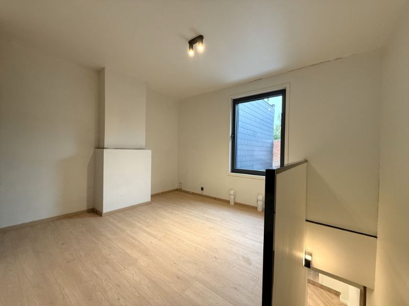 Handelspand of kantoor op toplocatie in de winkelstraat van Temse foto 14