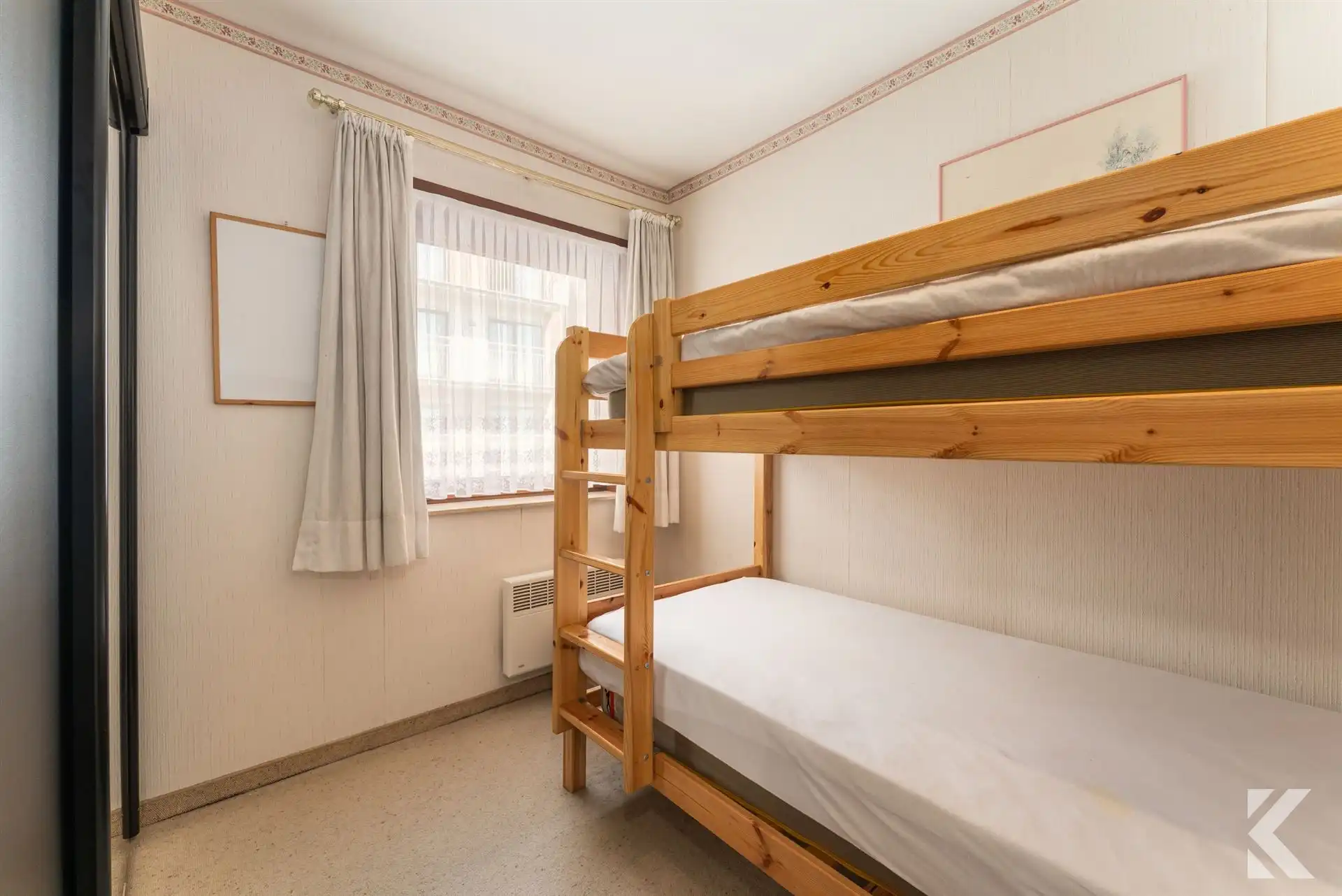 Instapklaar 2-slaapkamer app. met zijdelings zeezicht foto 13
