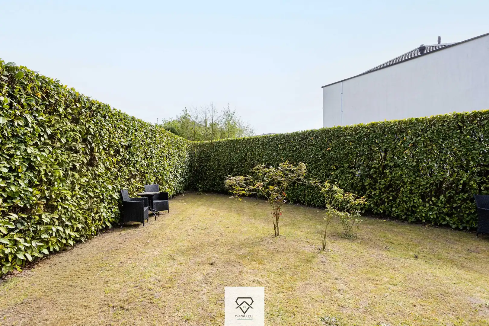 Gelijkvloerse woning met tuin en veel potentieel in Drongen foto 24