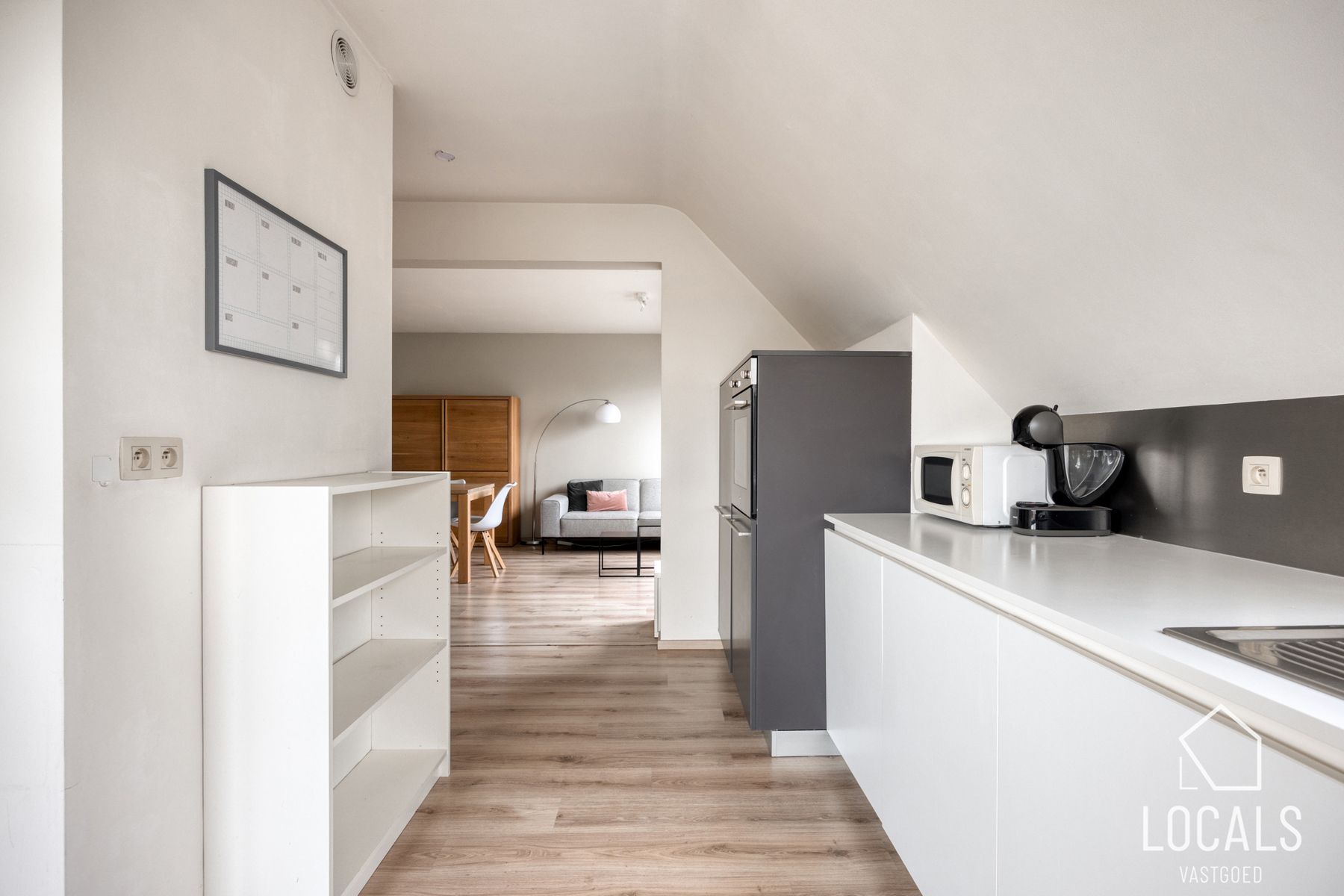Instapklare 2-slaapkamer penthouse met staanplaats in Ninove foto 10