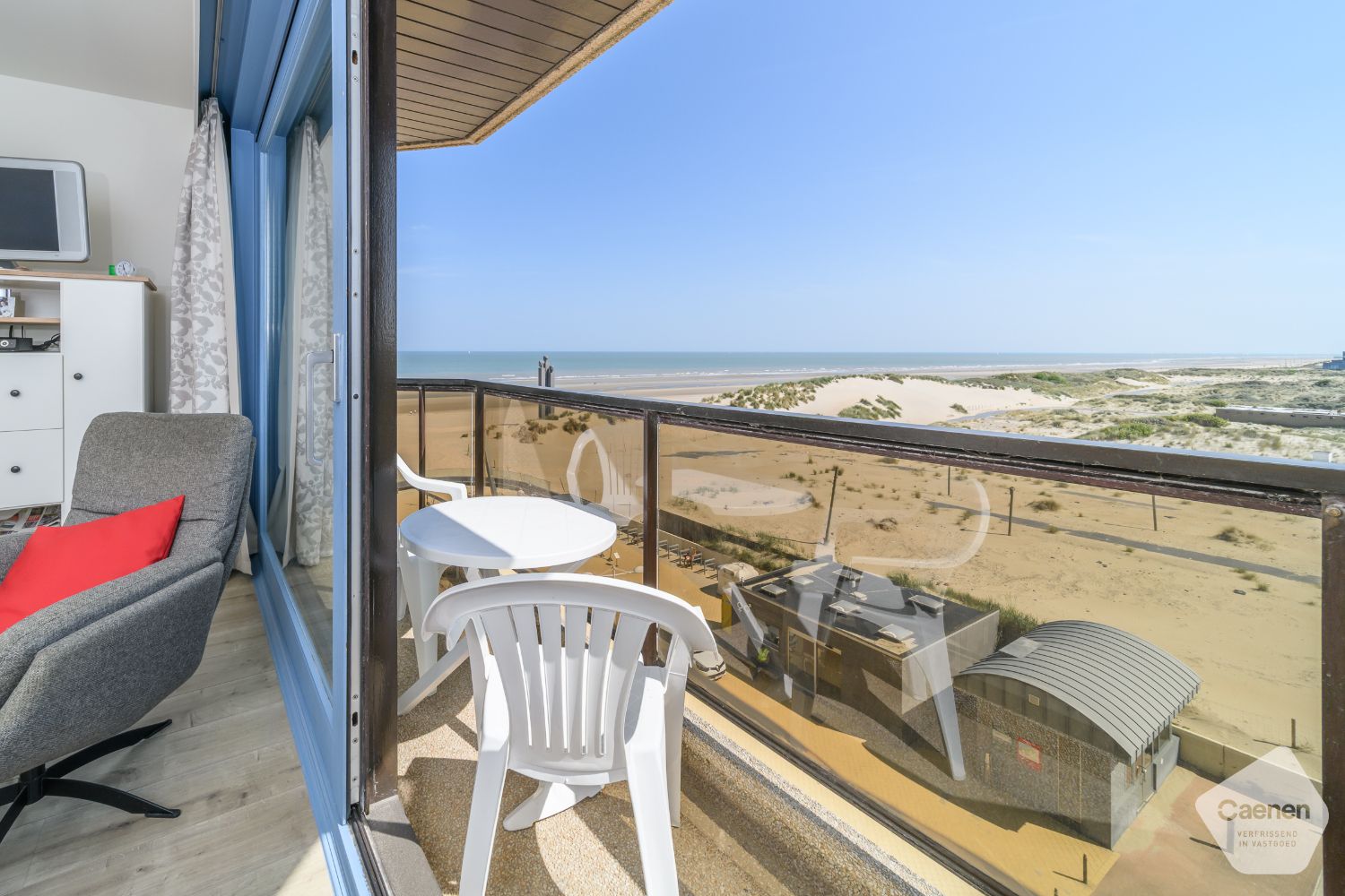 Instapklare, energiezuinige studio met uniek zicht op zee en duinen foto 12