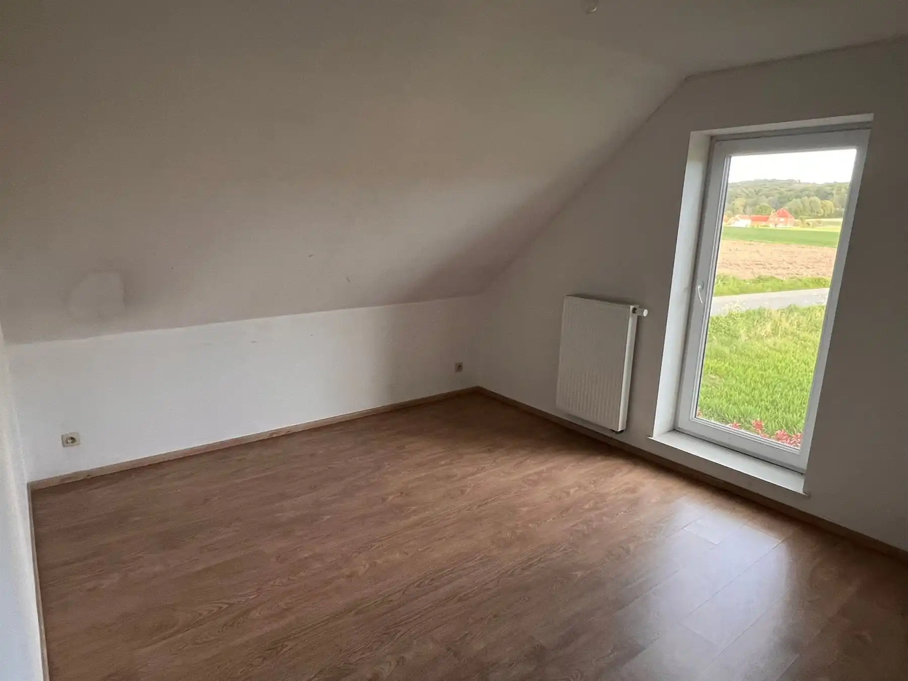 Landelijk gelegen comfortabele halfopen woning foto 5