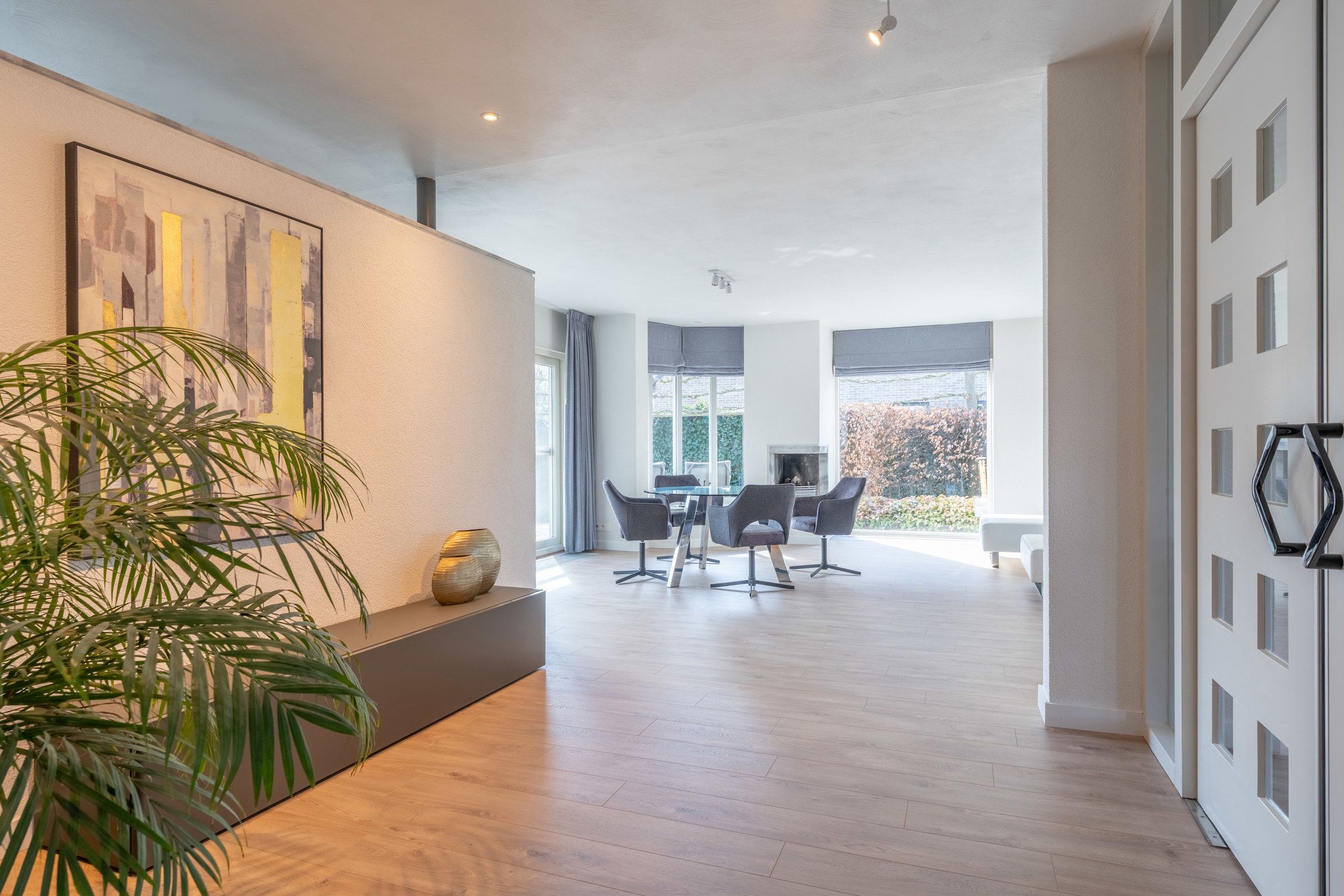 Unieke instapklare villa op 1500 m² te Oud-Turnhout foto 3
