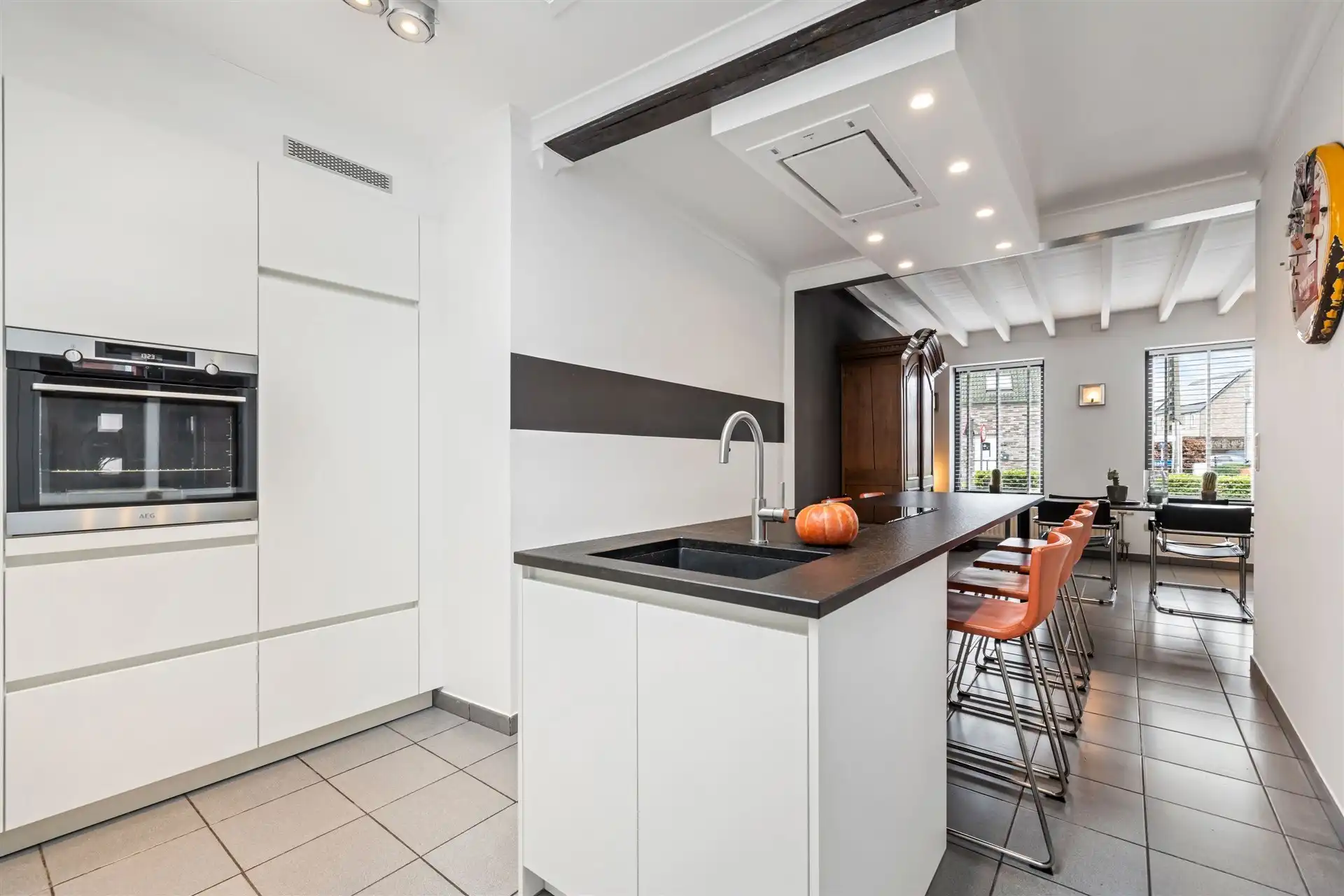 Sfeervolle halfopen bebouwing op een aantrekkelijke woonlocatie (447m²) foto 10