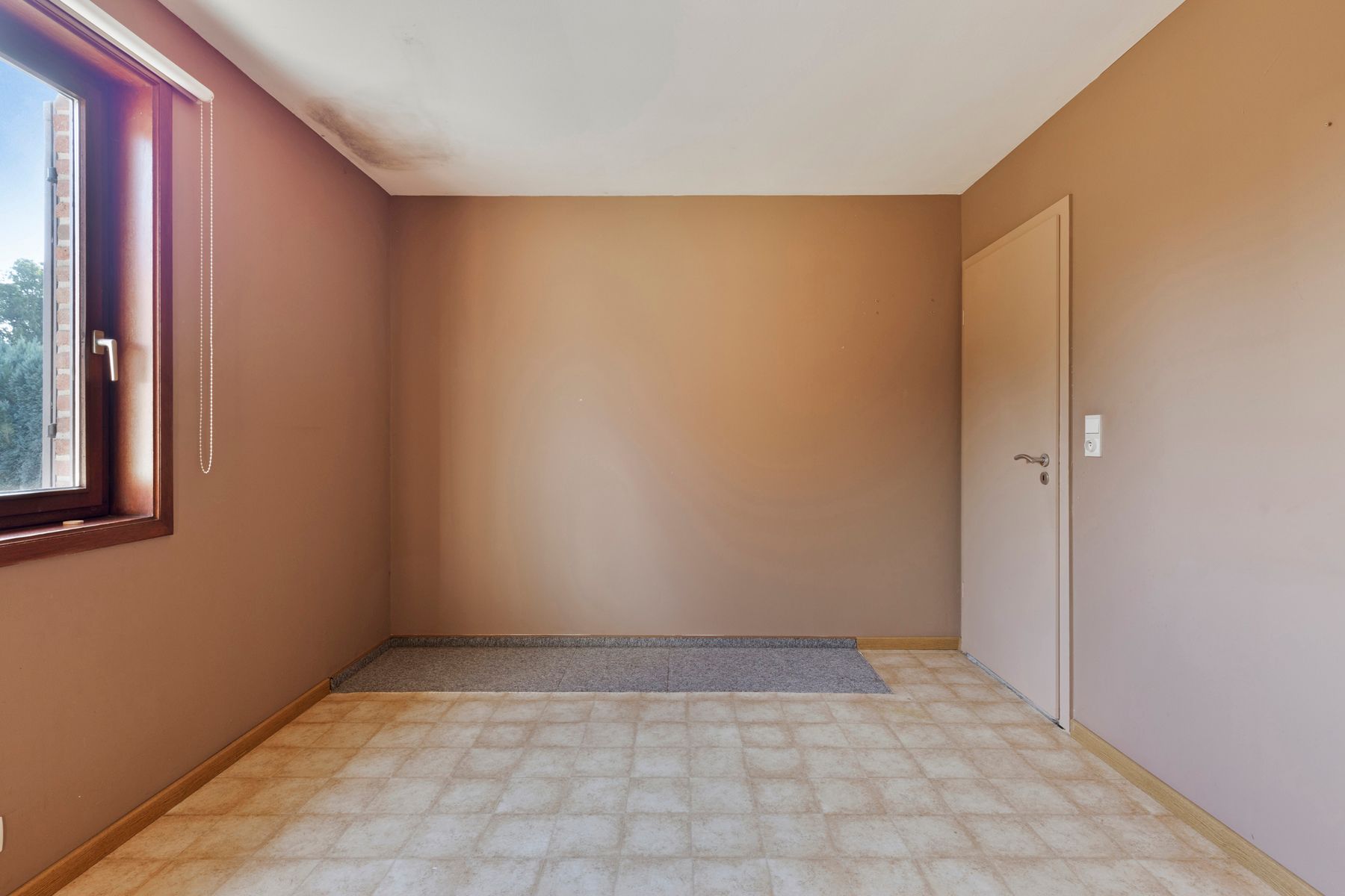 Charmante instapklare villa te Binkom. foto 9