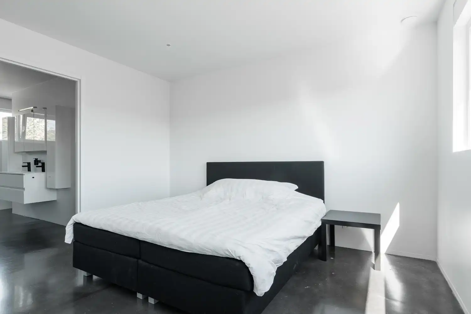 Prachtige moderne villa met hoogwaardige afwerking op rustige locatie in Hechtel-Eksel foto 29