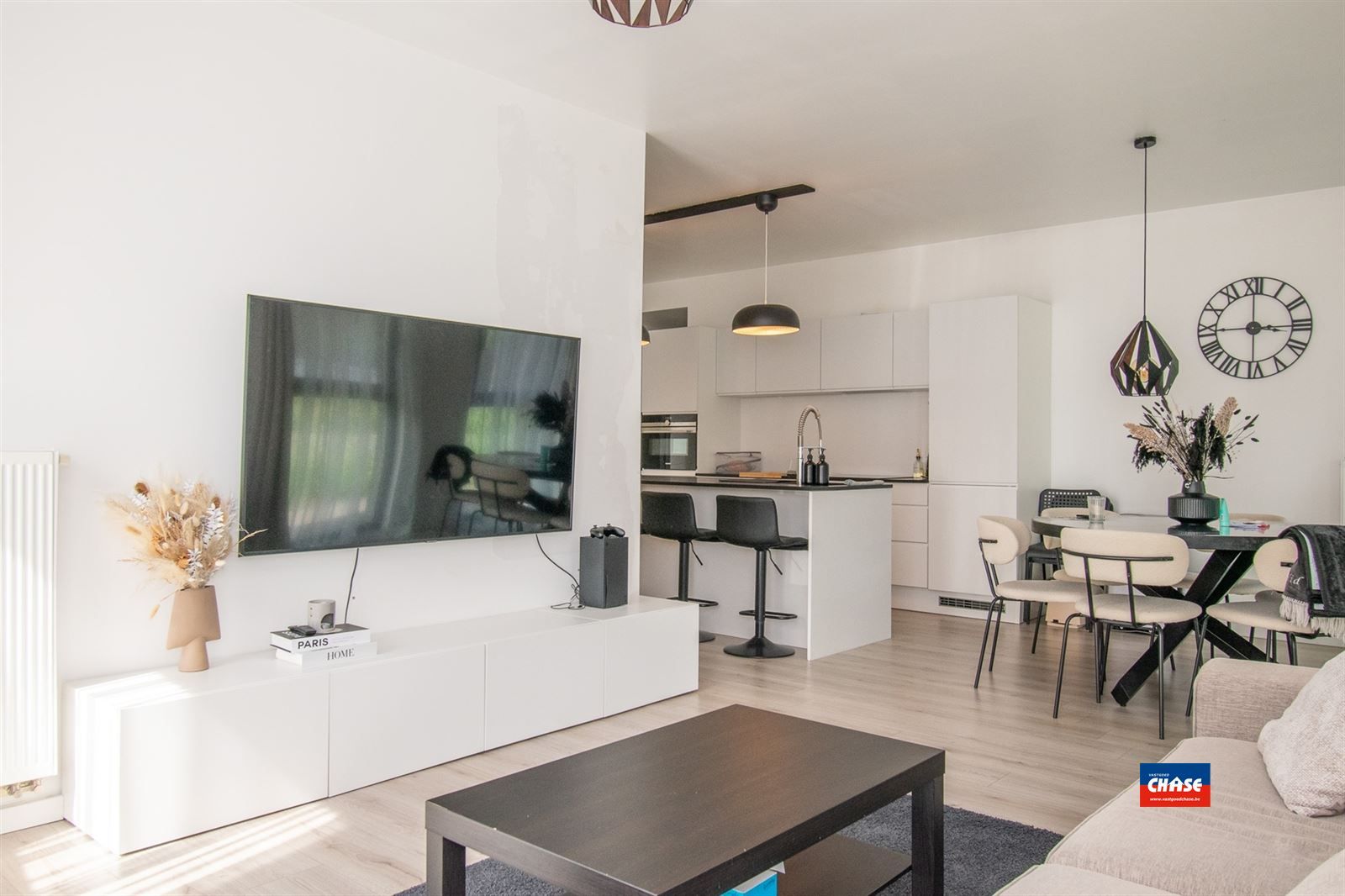 Recent gelijkvloersappartement met 2 slaapkamers foto 3