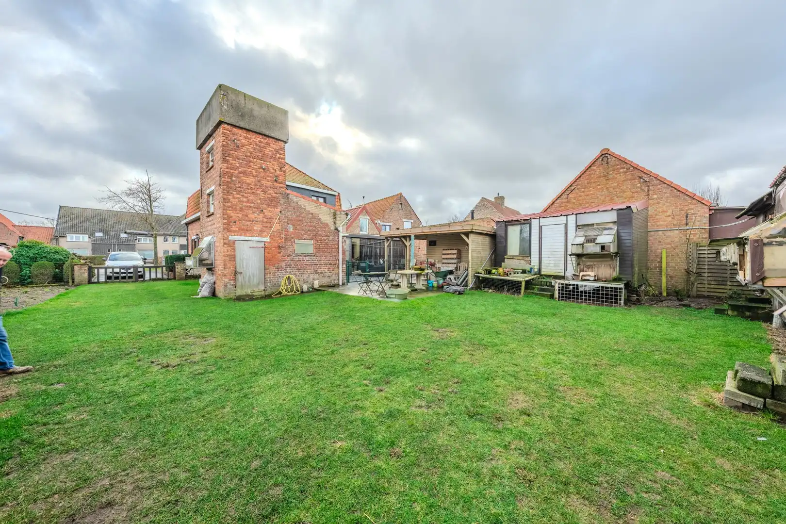 Woning op een ruim perceel van 989 m² foto 15