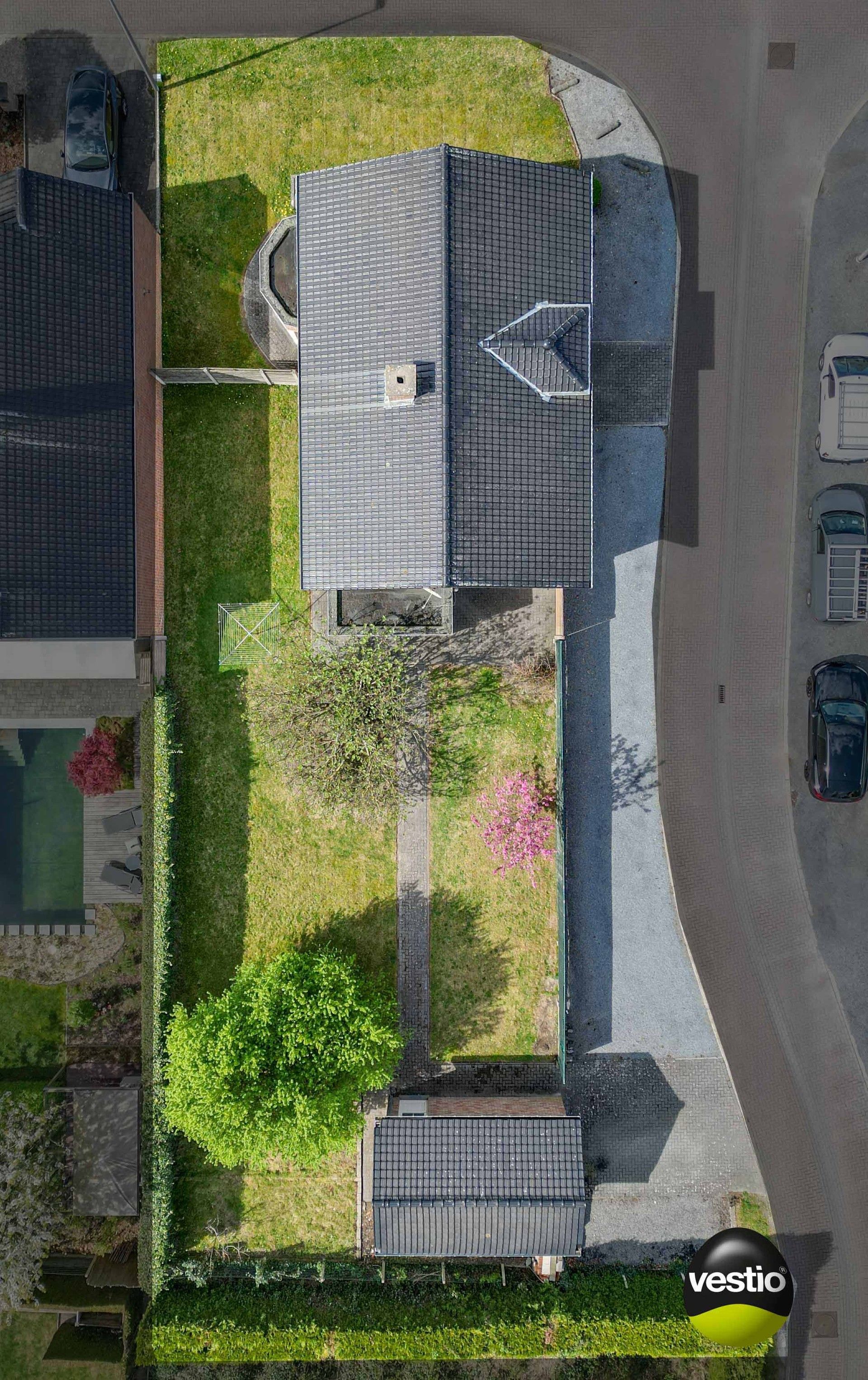 RUIME WONING OP RUSTIGE LOCATIE IN DOODLOPENDE STRAAT foto 4