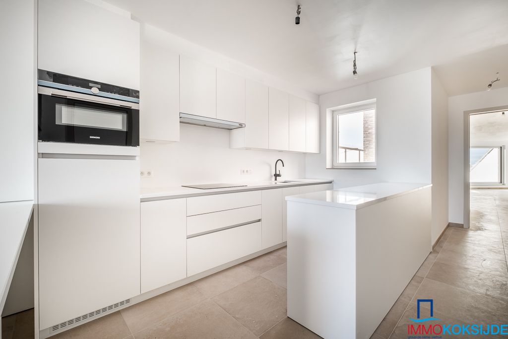 Zeer ruim appartement (161 m2) met 4 slaapkamers in moderne nieuwbouwresidentie foto 4