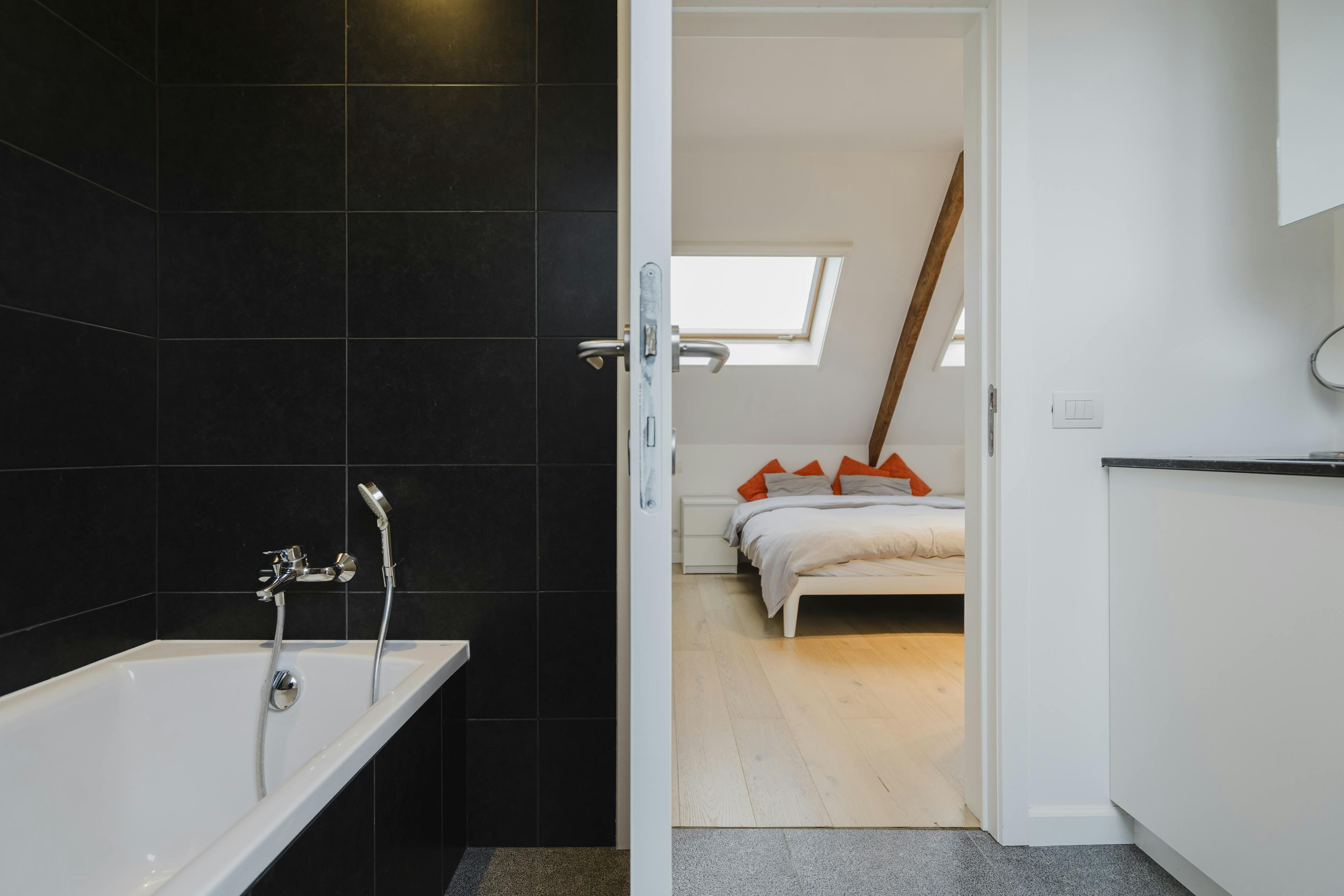 Instapklaar huis met aparte doorgang te koop in Waregem  foto 27