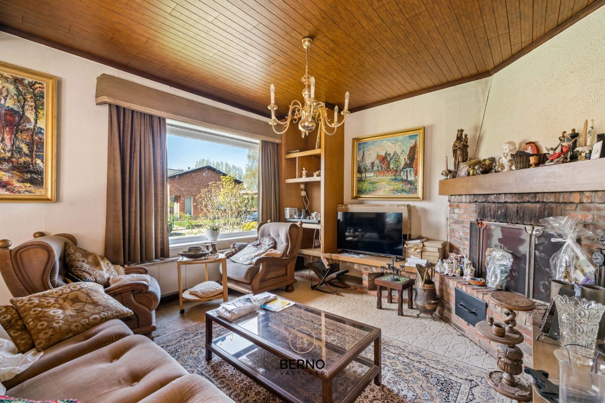Fantastisch gelegen bungalow met ruime zolder foto 3