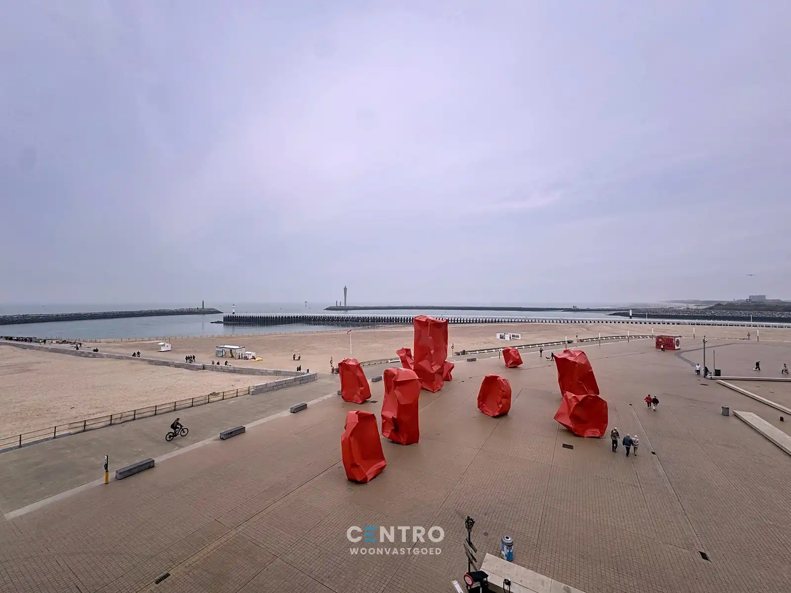 SUBLIEM appartement in residentie 'Royal Phare' te Oostende! foto 16