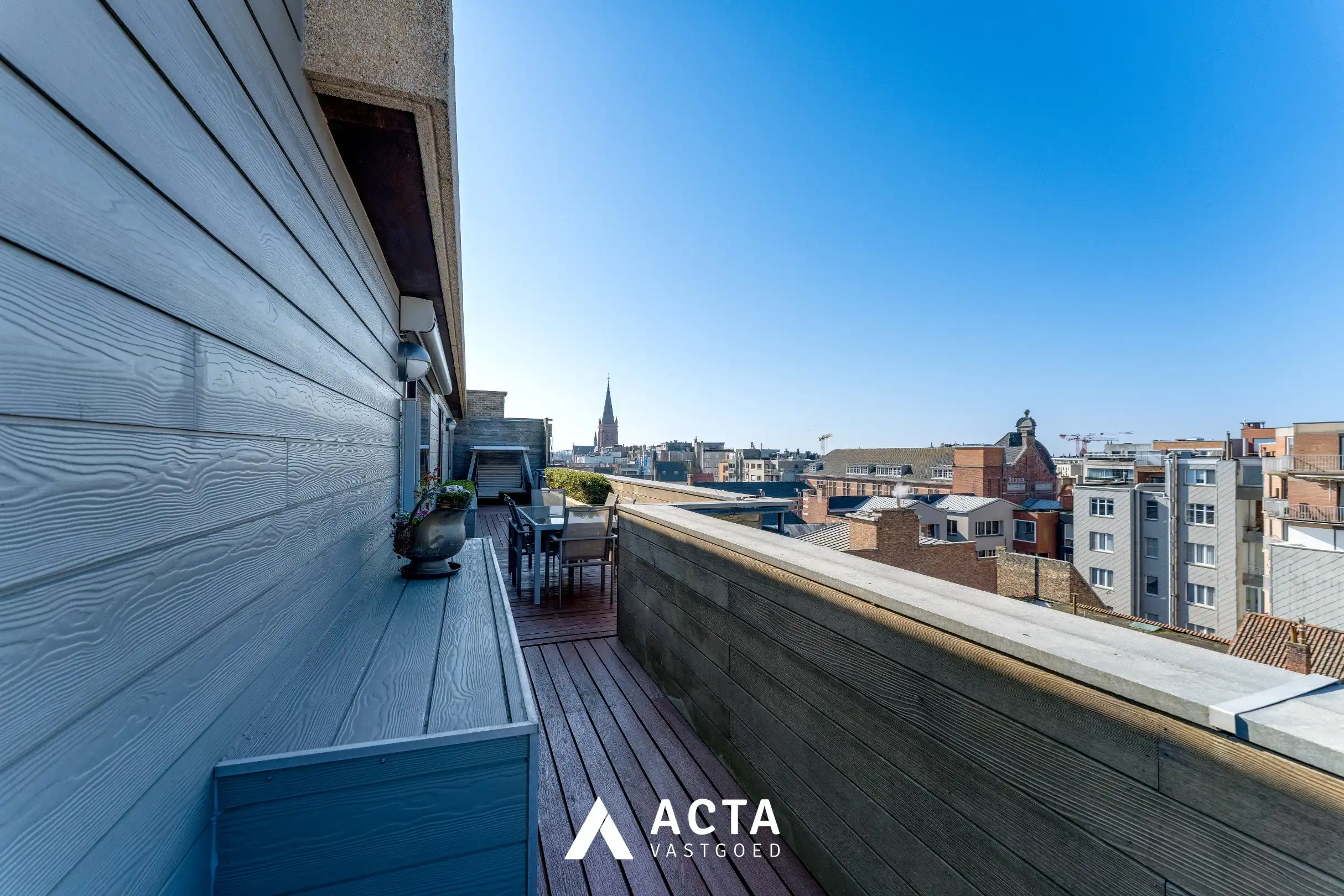 Luxueus dakappartement met 3 slaapkamers en panoramische terrassen in hartje Oostende foto 28