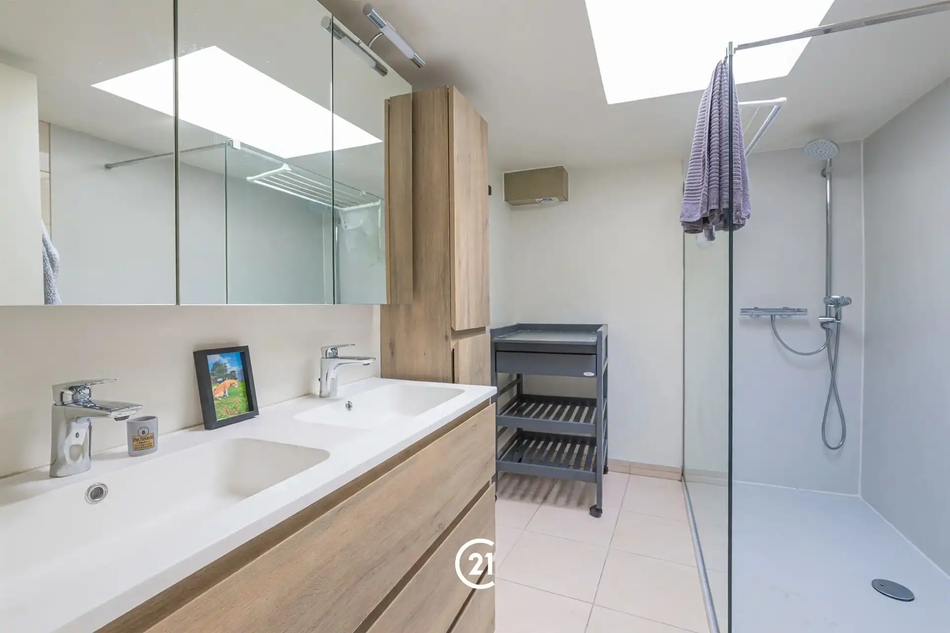 Gerenoveerde woning aan de rand van de stad foto 5