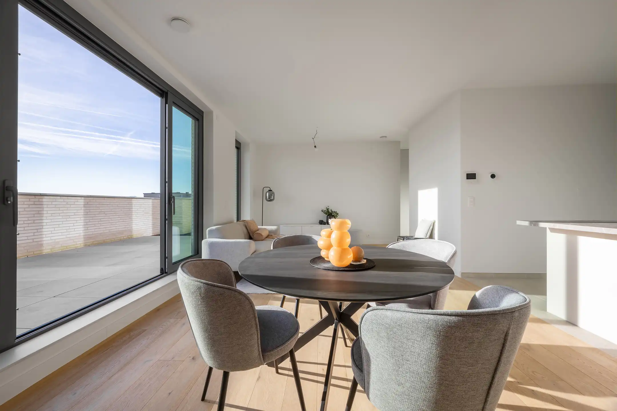 Nieuwbouw penthouse met ruime terrassen foto 8