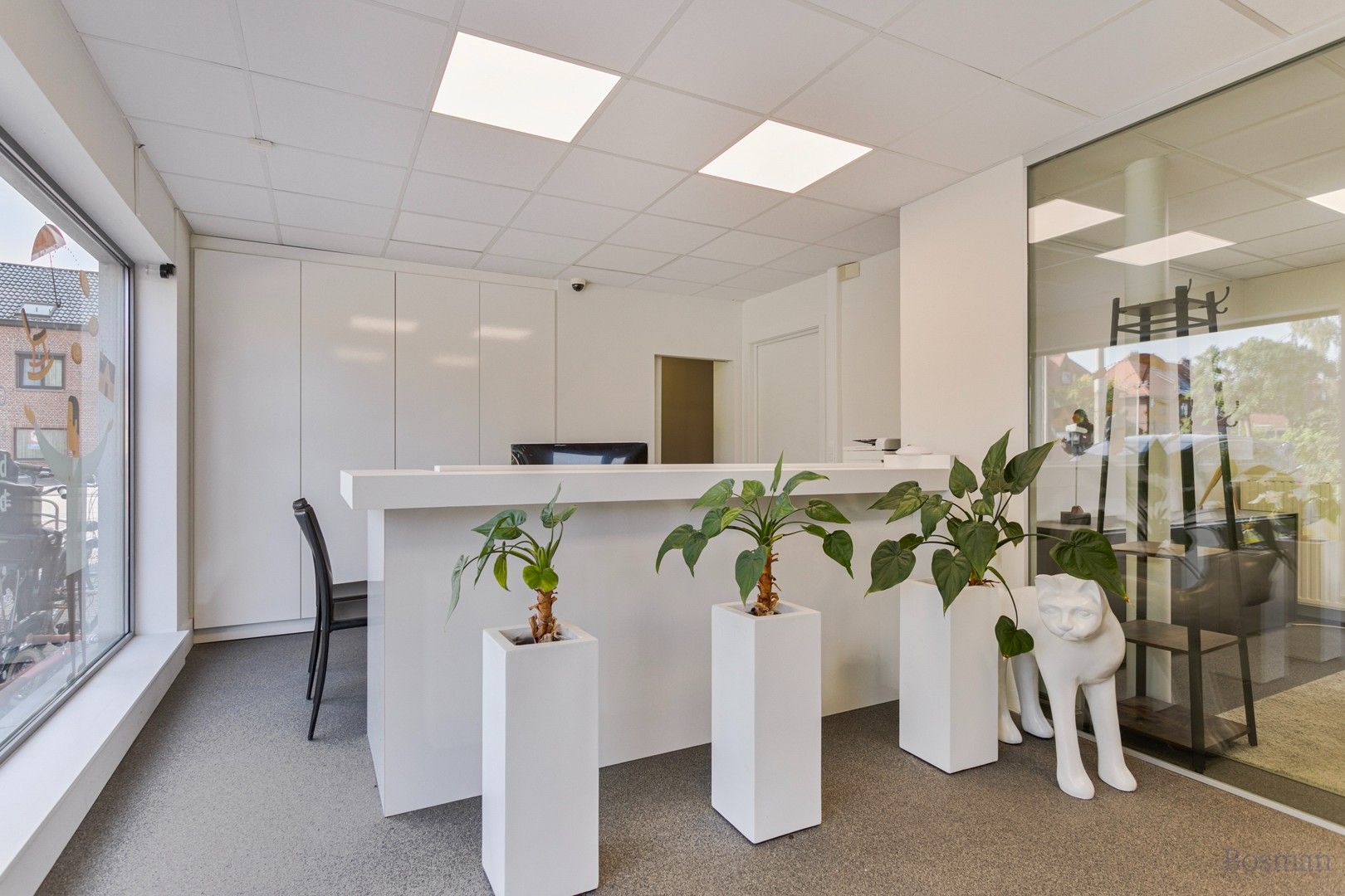 2 duplex-appartementen en 2 handelspanden in centrum Tessenderlo foto 6